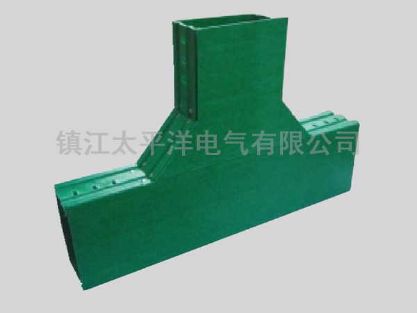 玻璃(lí)鋼水平(píng)三通